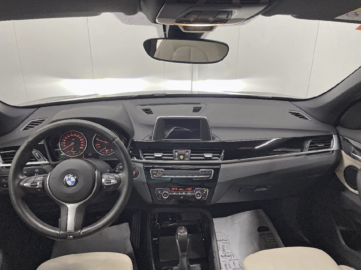 BMW X1 Sdrive 118d M Sport Automático - 4