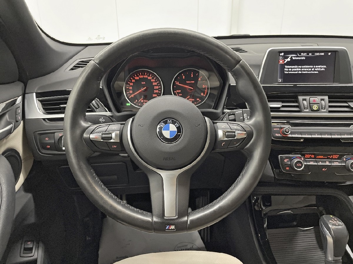 BMW X1 Sdrive 118d M Sport Automático - 13
